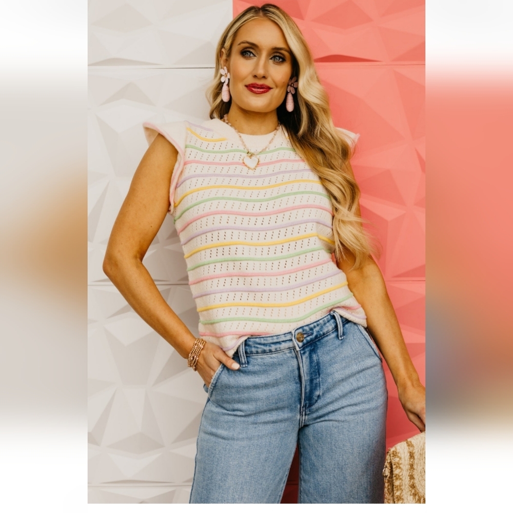 New Kimberly Eyelet Sweater Top Size Small